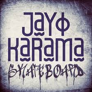 少妇自慰高潮出水
