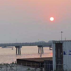 脱下裤子操逼的动漫
